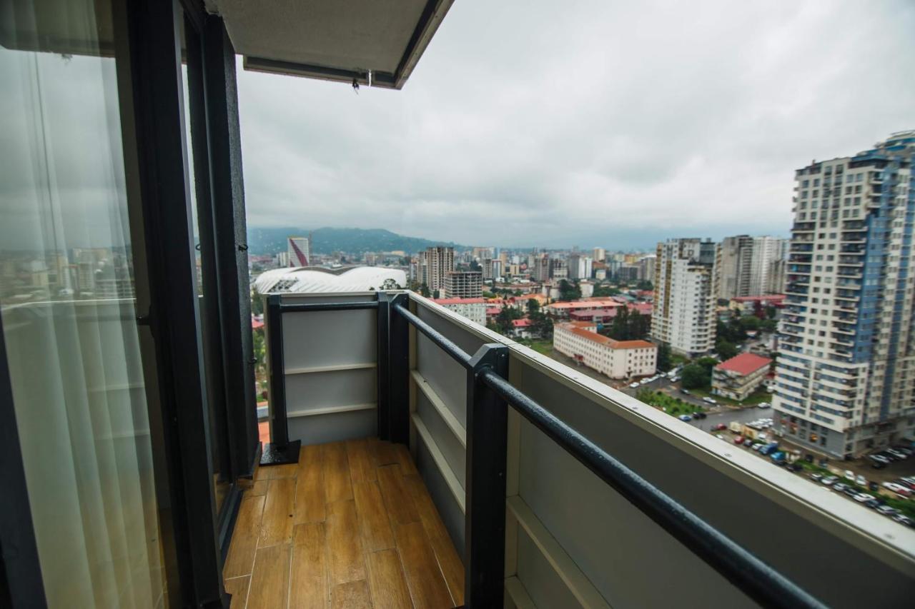 Orbi City Center Suite Batumi Ngoại thất bức ảnh