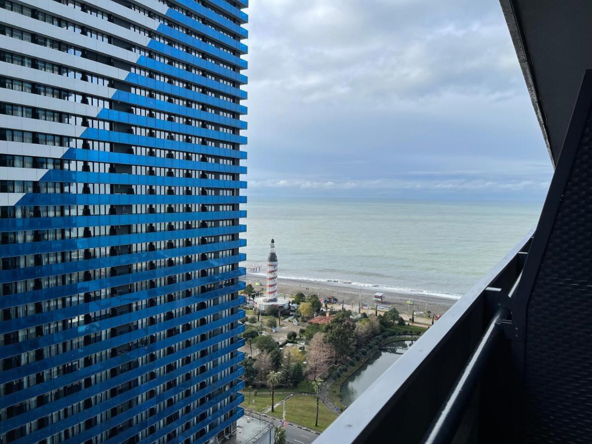 Orbi City Center Suite Batumi Ngoại thất bức ảnh
