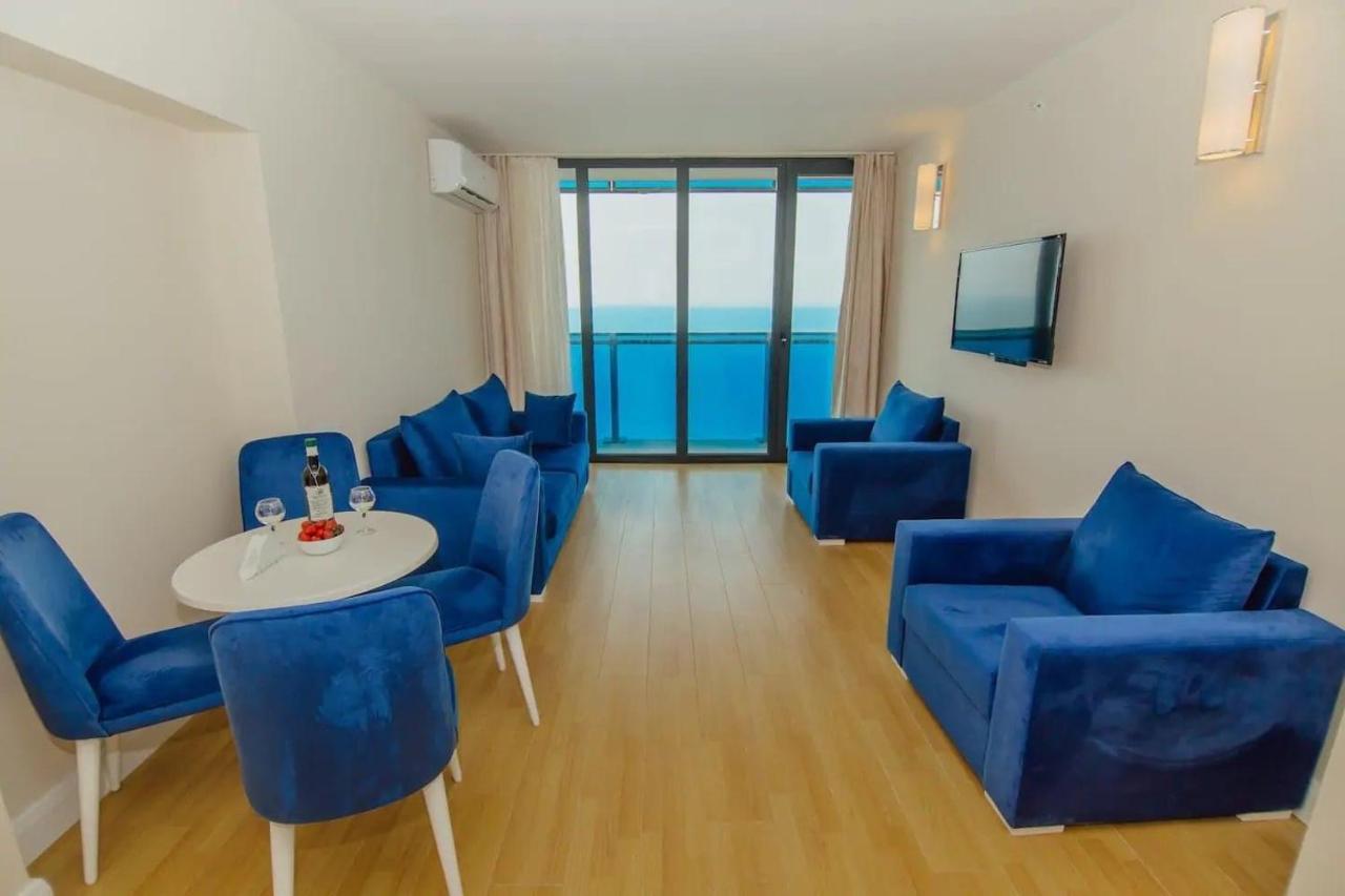 Orbi City Center Suite Batumi Ngoại thất bức ảnh