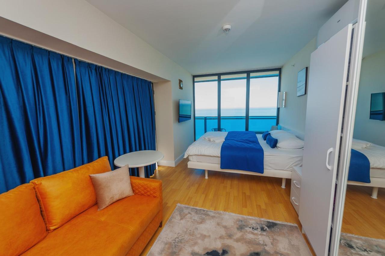 Orbi City Center Suite Batumi Ngoại thất bức ảnh