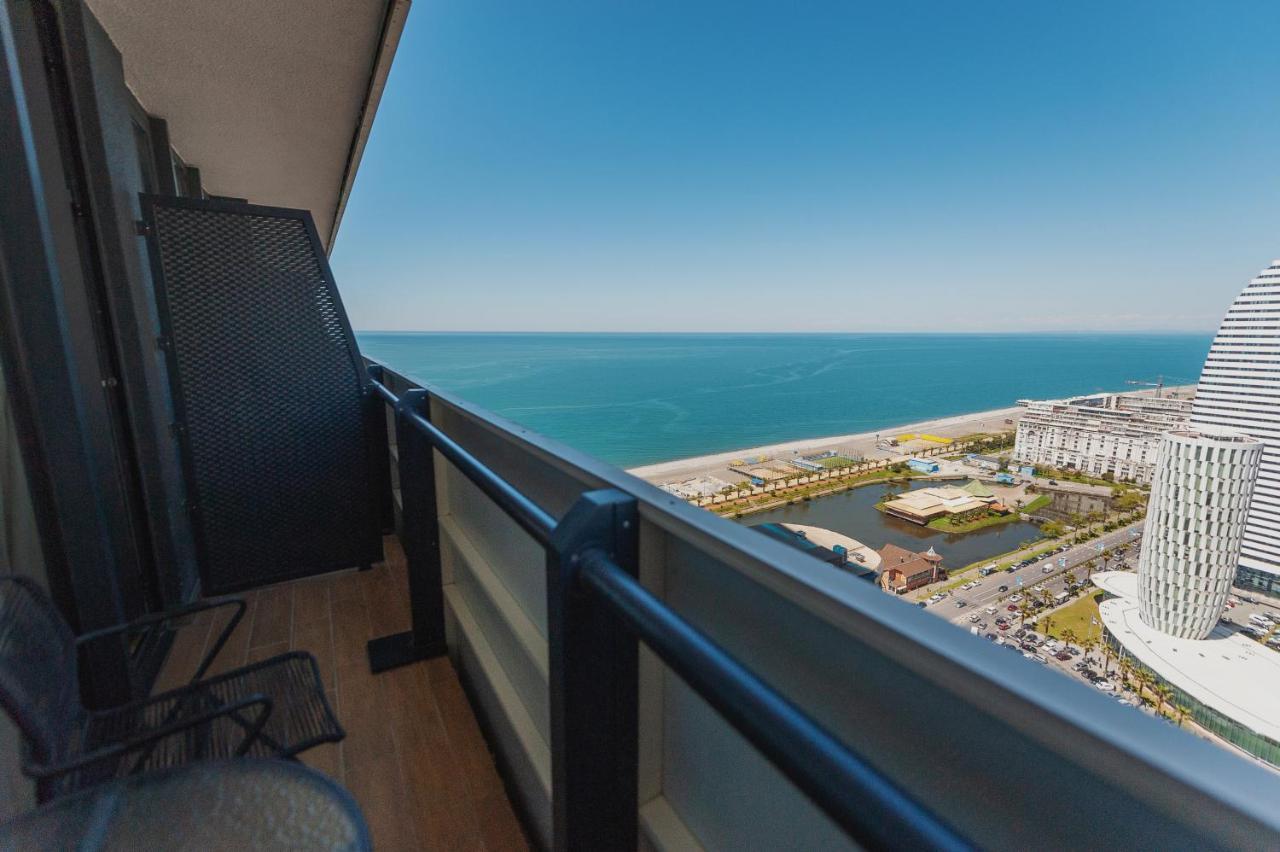 Orbi City Center Suite Batumi Ngoại thất bức ảnh