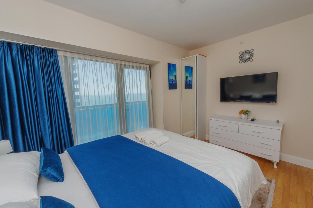 Orbi City Center Suite Batumi Ngoại thất bức ảnh